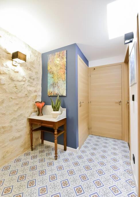 Charmante Maison De Village Au Coeur Du Luberon คุคุรง ภายนอก รูปภาพ